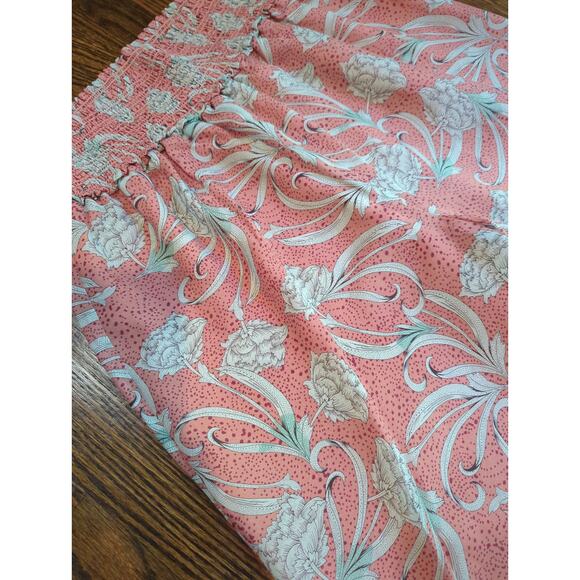 The J. Peterman Company Silk Floral Pull On Pants - Picture 2 of 4